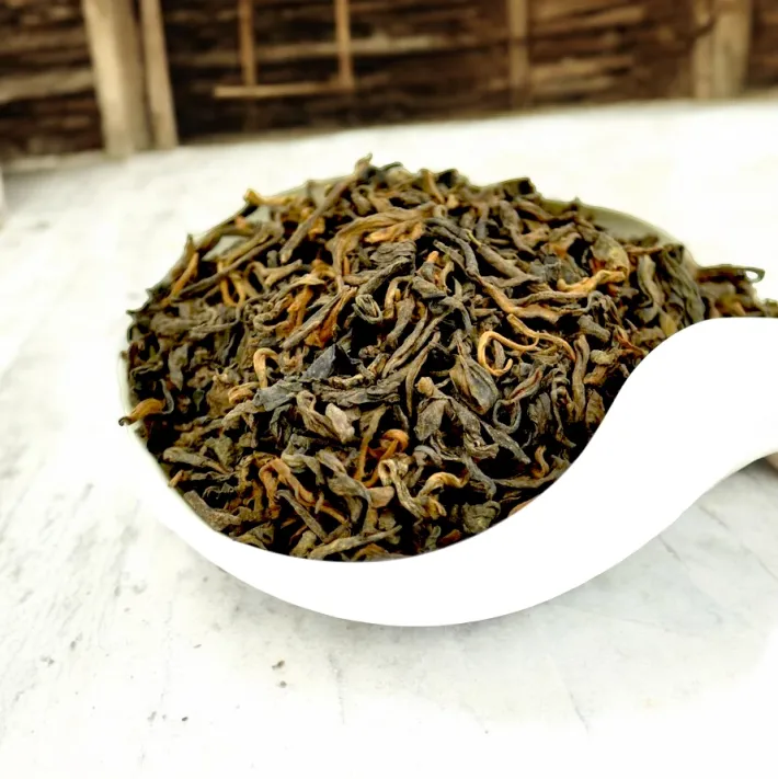 Outlet PU’ER SHU MENGHAI – 8 Years Aged Foglie Di Tè